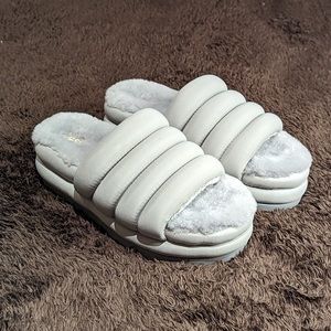 Real Fur Grey Maxi Ugg Slides